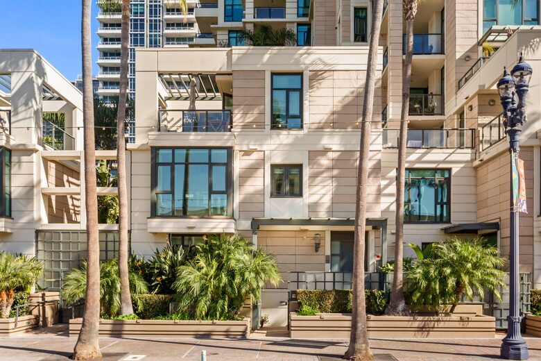 Pacific Highway Modern Escape - San Diego, California