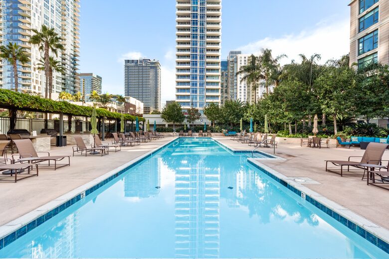 Pacific Highway Modern Escape - San Diego, California