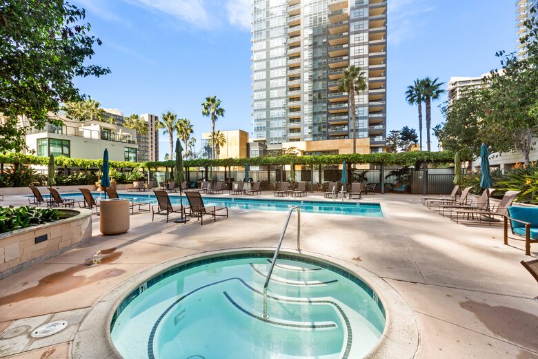 Pacific Highway Modern Escape - San Diego, California