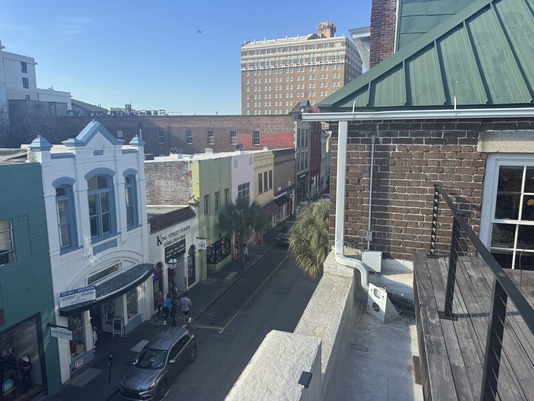 Charming Urban Escape With Rooftop Lounge in the Heart of Downtown - Charleston, South Carolina