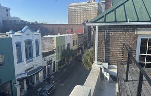 Charming Urban Escape With Rooftop Lounge in the Heart of Downtown - Charleston, South Carolina