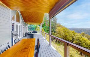 Top deck is extremely large. Views are entertaining