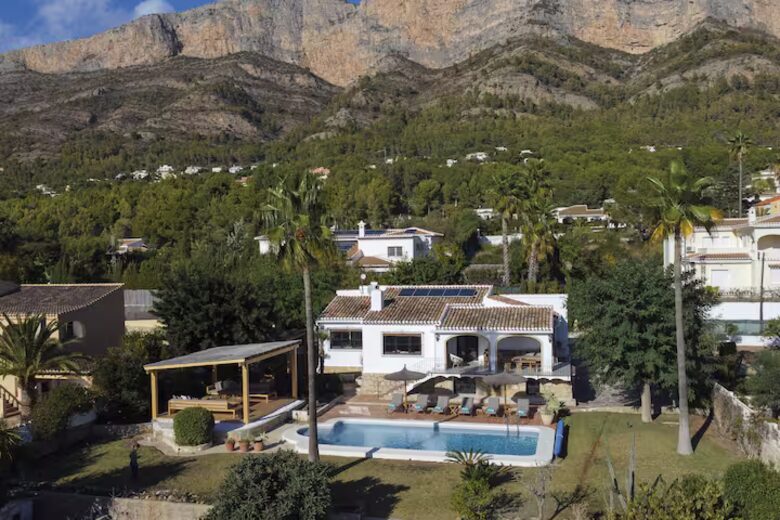 Refined Mediterranean Living Near Montgó - Jávea, Spain