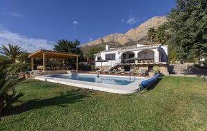 Refined Mediterranean Living Near Montgó - Jávea, Spain