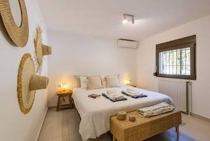 Refined Mediterranean Living Near Montgó - Jávea, Spain