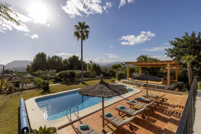 Refined Mediterranean Living Near Montgó - Jávea, Spain