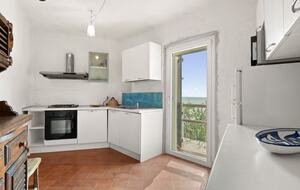 Timeless Seafront Hideaway in Torre delle Stelle - Torre Delle Stelle, Italy