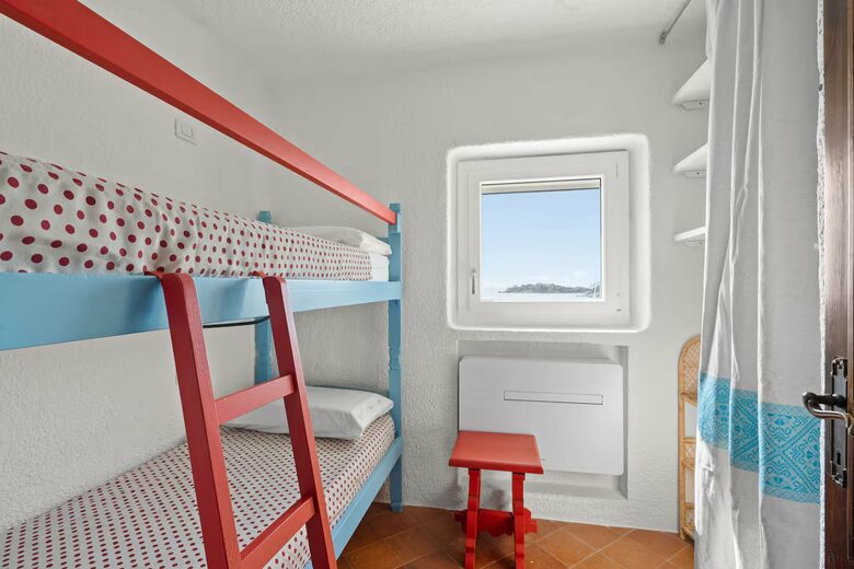 Timeless Seafront Hideaway in Torre delle Stelle - Torre Delle Stelle, Italy