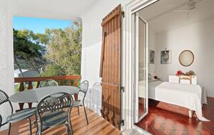 Timeless Seafront Hideaway in Torre delle Stelle - Torre Delle Stelle, Italy