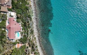 Timeless Seafront Hideaway in Torre delle Stelle - Torre Delle Stelle, Italy