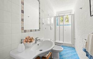 Timeless Seafront Hideaway in Torre delle Stelle - Torre Delle Stelle, Italy