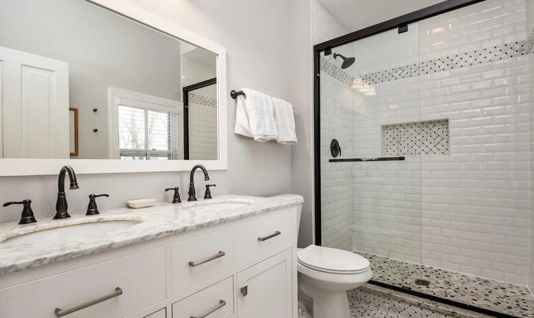 The Anchored Stay - Annapolis, Maryland