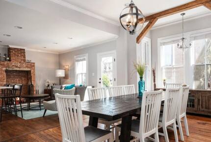 The Anchored Stay - Annapolis, Maryland