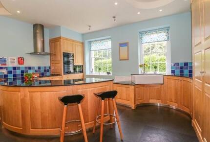 Georgian Elegance in a Tranquil Cornish Village - St Issey, Wadebridge, United Kingdom