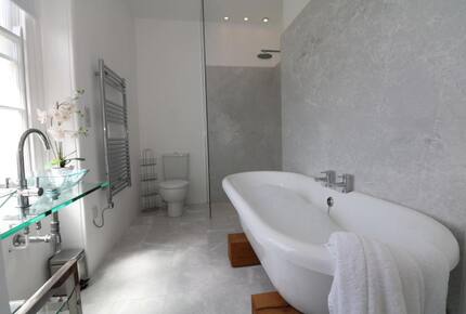 Georgian Elegance in a Tranquil Cornish Village - St Issey, Wadebridge, United Kingdom