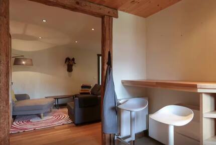 Warm Modern Escape in Scenic Les Bossons - Les Bossons, Chamonix, France