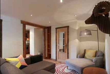 Warm Modern Escape in Scenic Les Bossons - Les Bossons, Chamonix, France