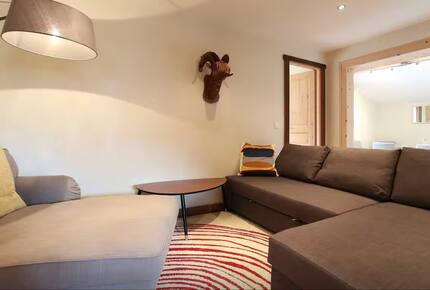 Warm Modern Escape in Scenic Les Bossons - Les Bossons, Chamonix, France