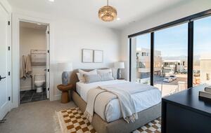 Luxury Lagoon Oasis - St. George, Utah