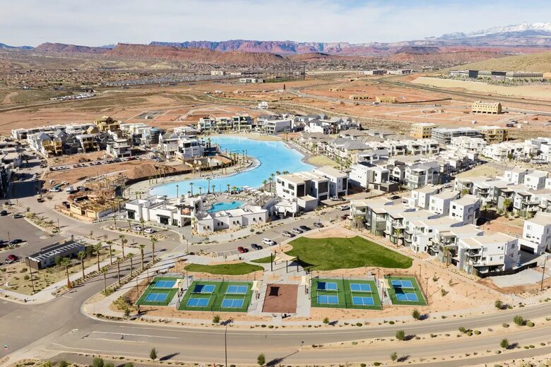 Luxury Lagoon Oasis - St. George, Utah