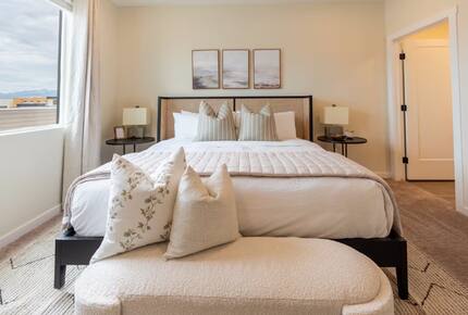 Luxury Retreat Near Desert Color Lagoon - St. George, Utah