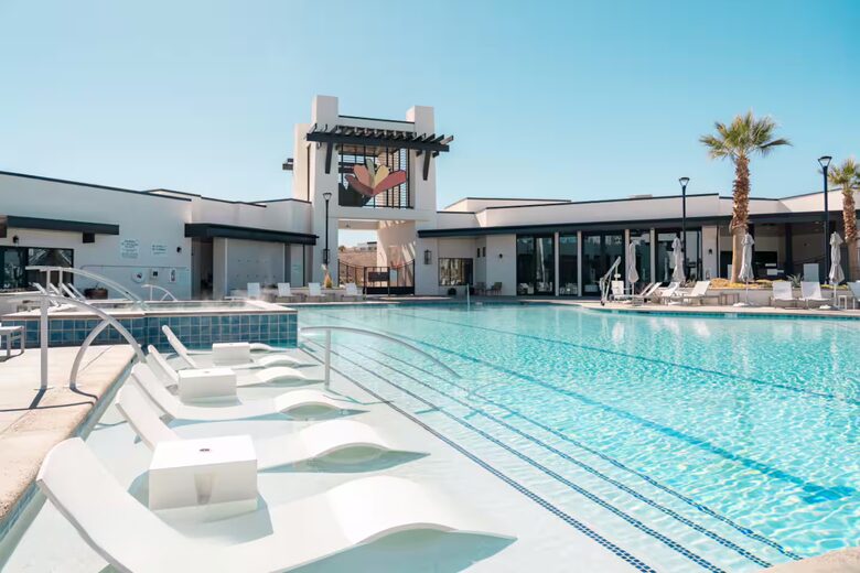 Luxury Retreat Near Desert Color Lagoon - St. George, Utah