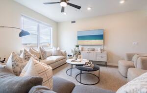 Luxury Retreat Near Desert Color Lagoon - St. George, Utah