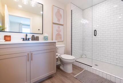 Luxury Retreat Near Desert Color Lagoon - St. George, Utah