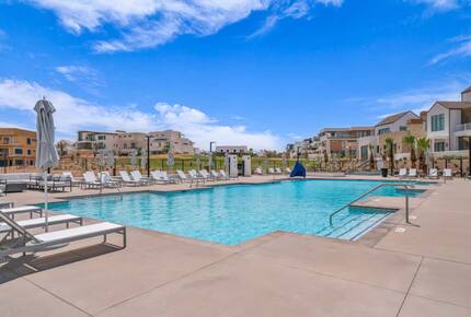 Luxury Retreat Near Desert Color Lagoon - St. George, Utah