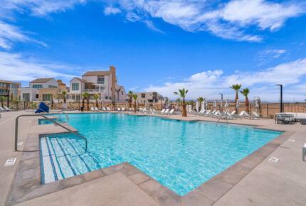 Luxury Retreat Near Desert Color Lagoon - St. George, Utah