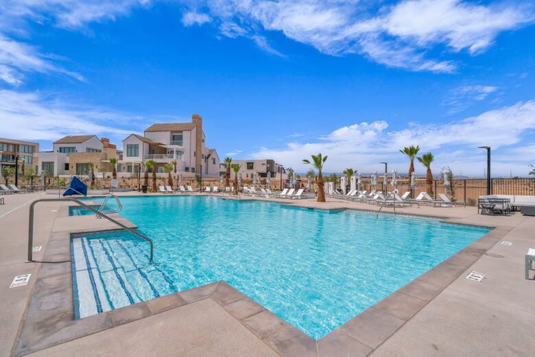 Luxury Retreat Near Desert Color Lagoon - St. George, Utah