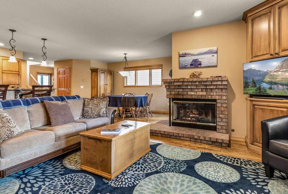 Mountain Harbor Retreat Near Whitefish Lake - Whitefish, Montana