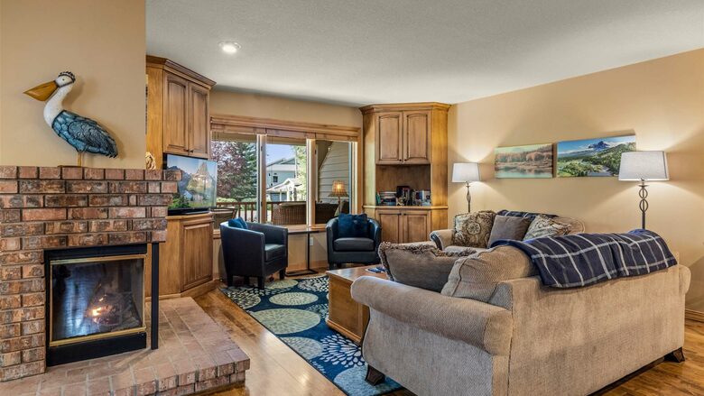 Mountain Harbor Retreat Near Whitefish Lake - Whitefish, Montana