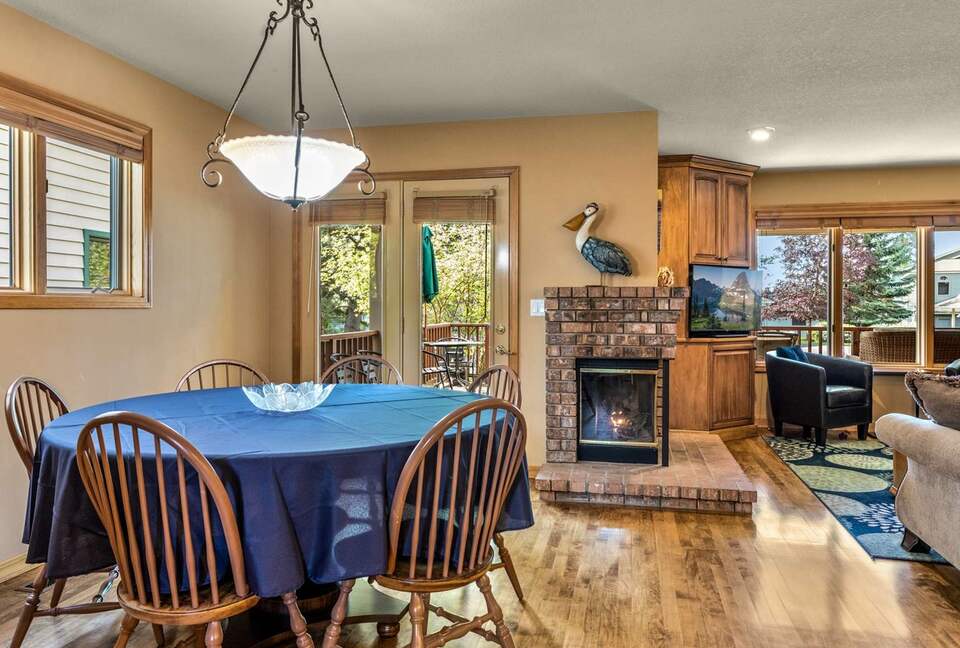 Mountain Harbor Retreat Near Whitefish Lake - Whitefish, Montana