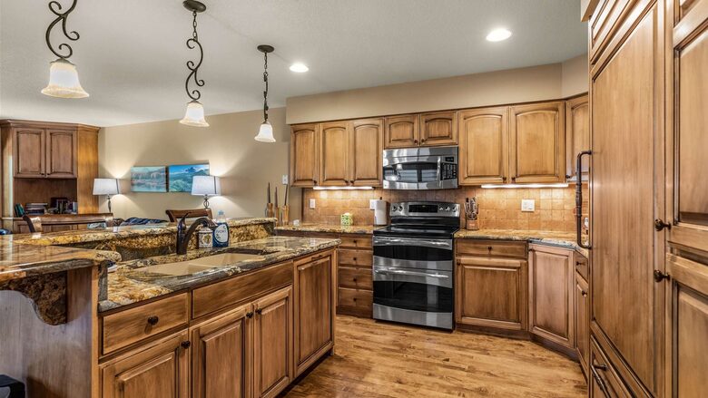 Mountain Harbor Retreat Near Whitefish Lake - Whitefish, Montana