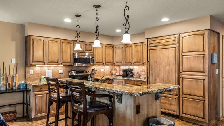 Mountain Harbor Retreat Near Whitefish Lake - Whitefish, Montana