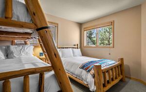 Mountain Harbor Retreat Near Whitefish Lake - Whitefish, Montana