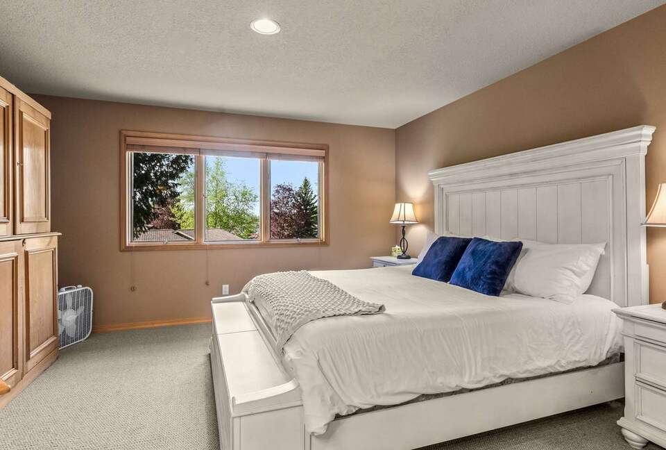 Mountain Harbor Retreat Near Whitefish Lake - Whitefish, Montana