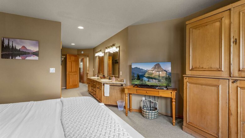 Mountain Harbor Retreat Near Whitefish Lake - Whitefish, Montana