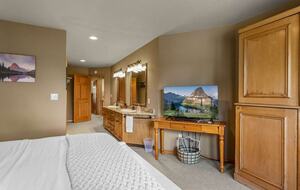Mountain Harbor Retreat Near Whitefish Lake - Whitefish, Montana