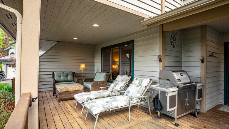 Mountain Harbor Retreat Near Whitefish Lake - Whitefish, Montana