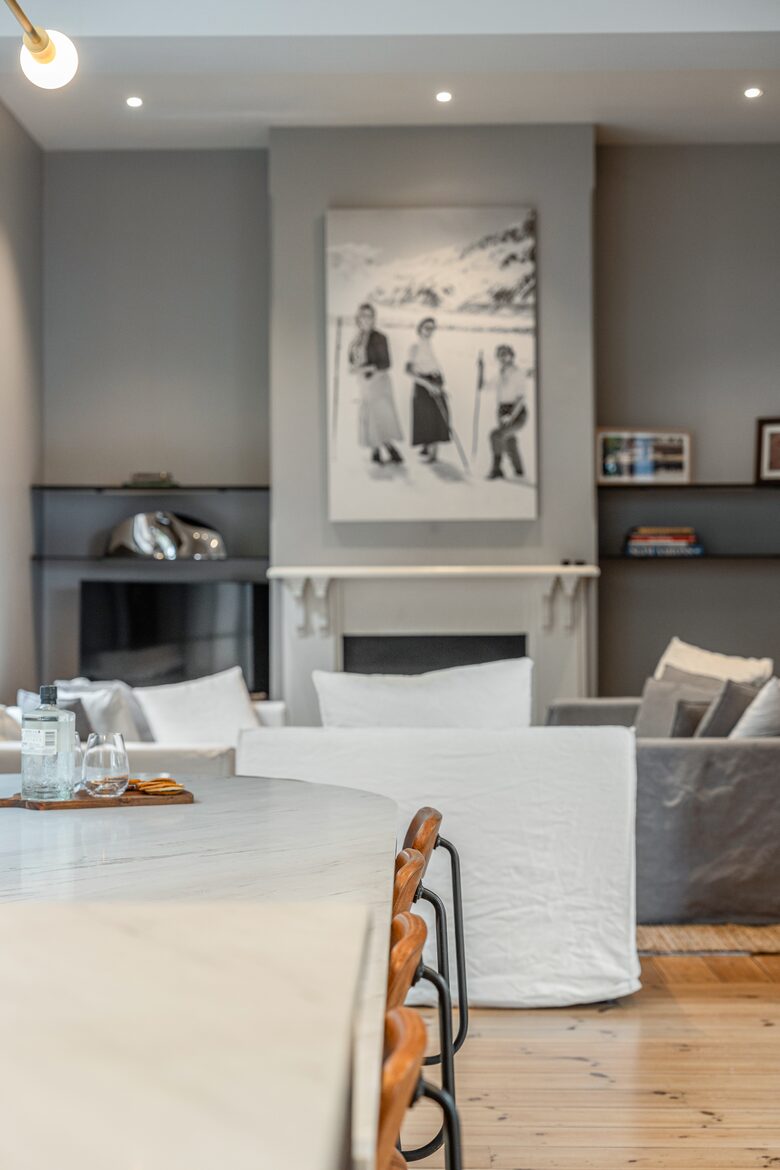 Beautifully elevated and astonishingly stylish Adelaide Home - Adelaide, Australia