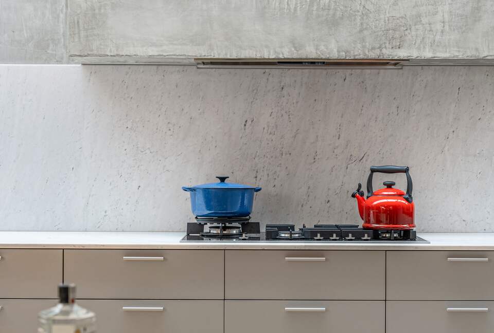 Beautifully elevated and astonishingly stylish Adelaide Home - Adelaide, Australia