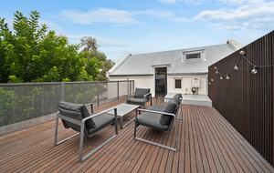 Beautifully elevated and astonishingly stylish Adelaide Home - Adelaide, Australia