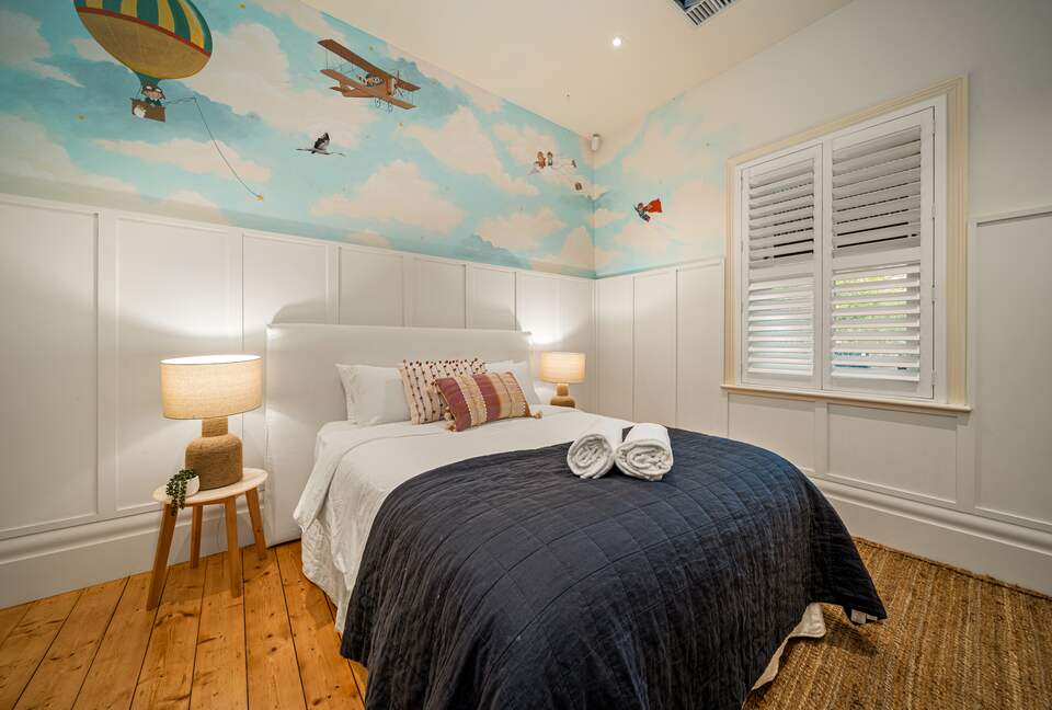 Beautifully elevated and astonishingly stylish Adelaide Home - Adelaide, Australia