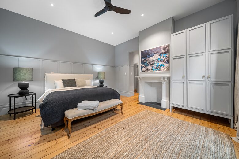 Beautifully elevated and astonishingly stylish Adelaide Home - Adelaide, Australia