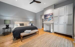 Beautifully elevated and astonishingly stylish Adelaide Home - Adelaide, Australia