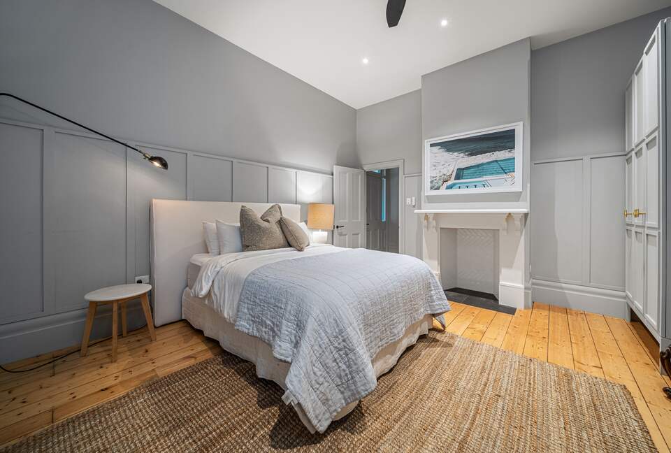 Beautifully elevated and astonishingly stylish Adelaide Home - Adelaide, Australia