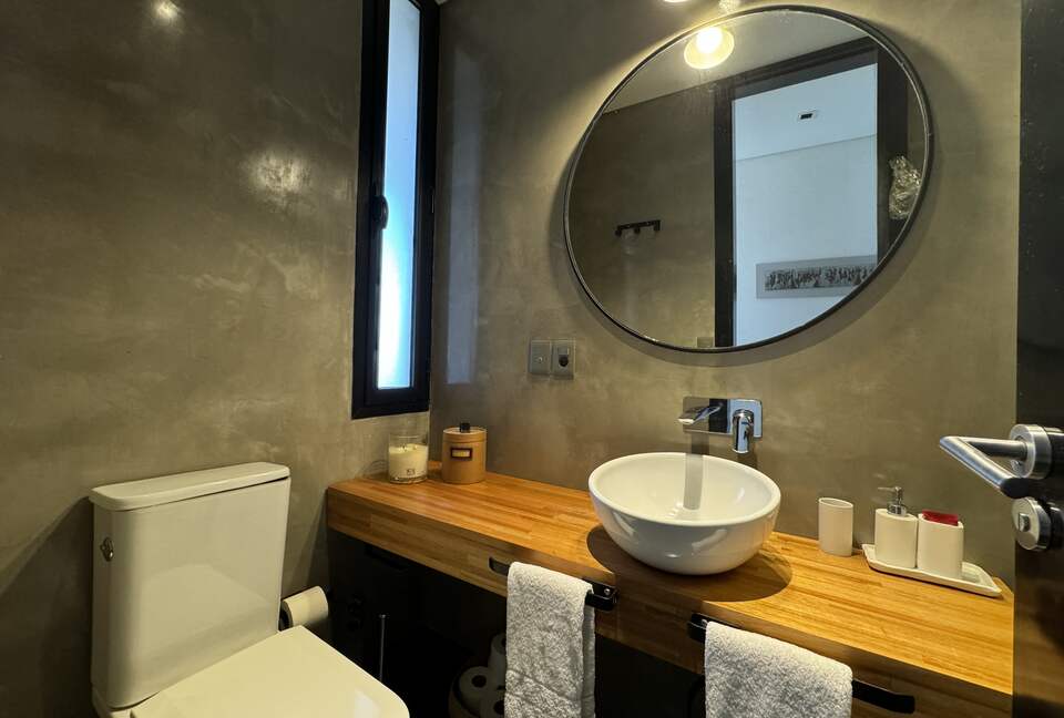 Modern Waterfront Lake House | Carmelo Golf - Carmelo, Uruguay