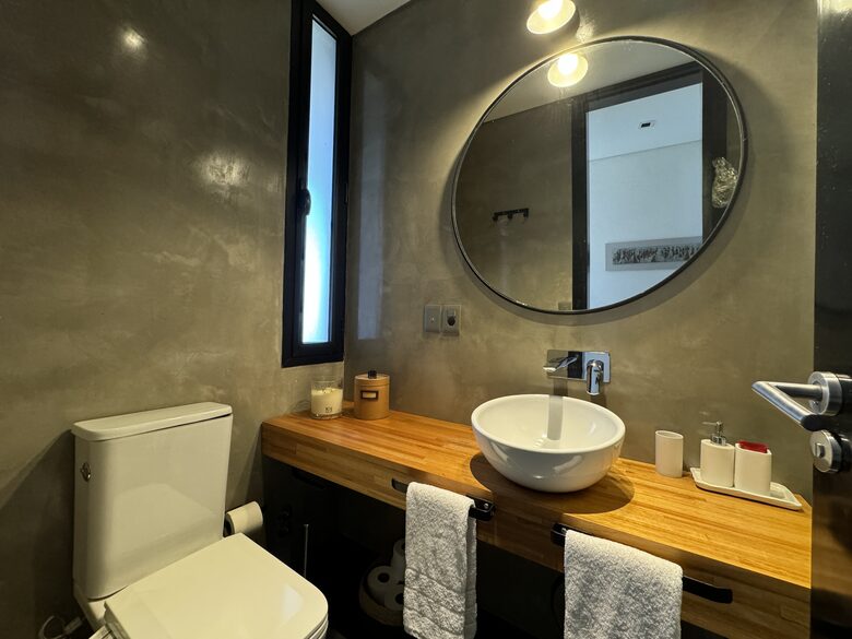 Modern Waterfront Lake House | Carmelo Golf - Carmelo, Uruguay